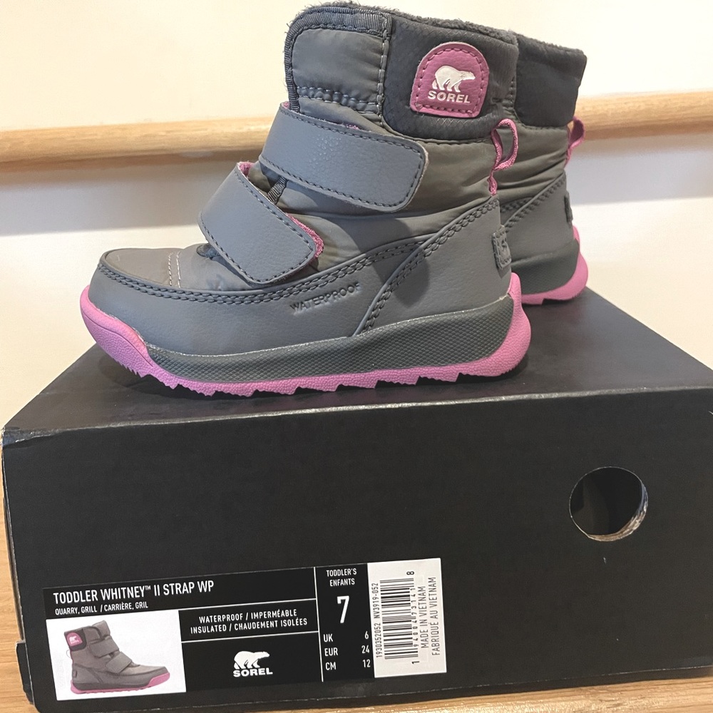 Sorel Toddler Whitney II Strap. Quarry, grill. Size 7.